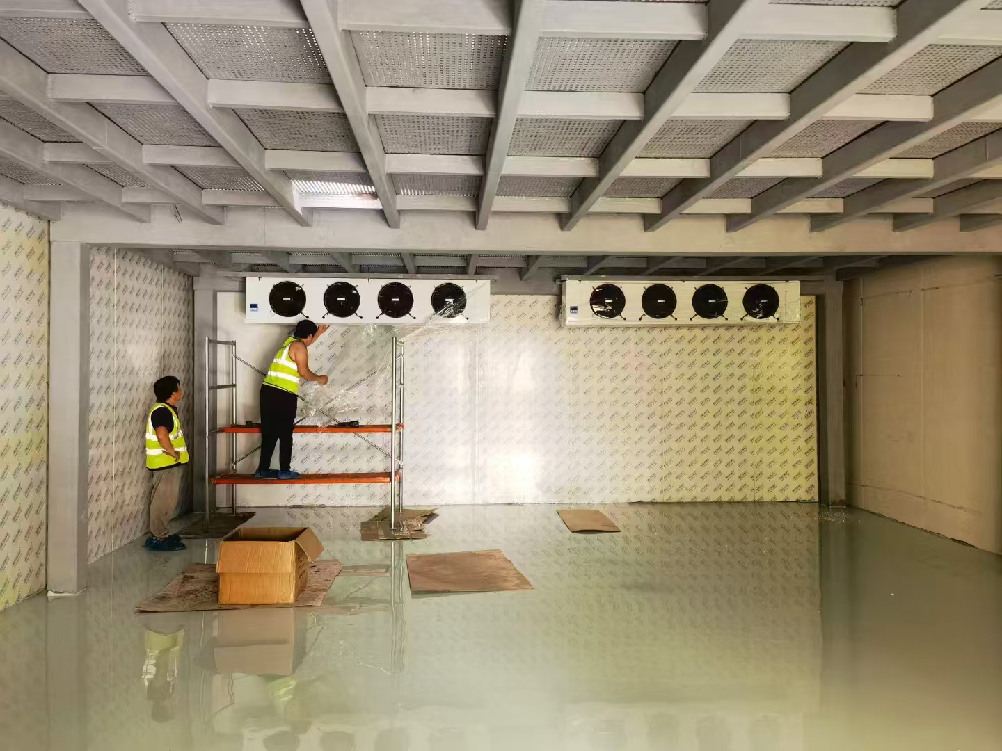 冷庫(kù)安裝操作中常見有哪些需要特別注意的問題呢？