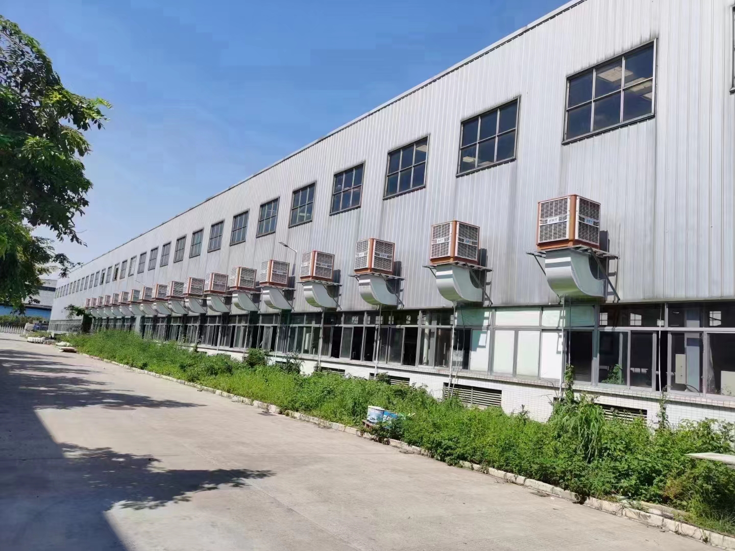 夏季鐵皮房降溫廠房隔熱降溫常用的方法有哪些呢？