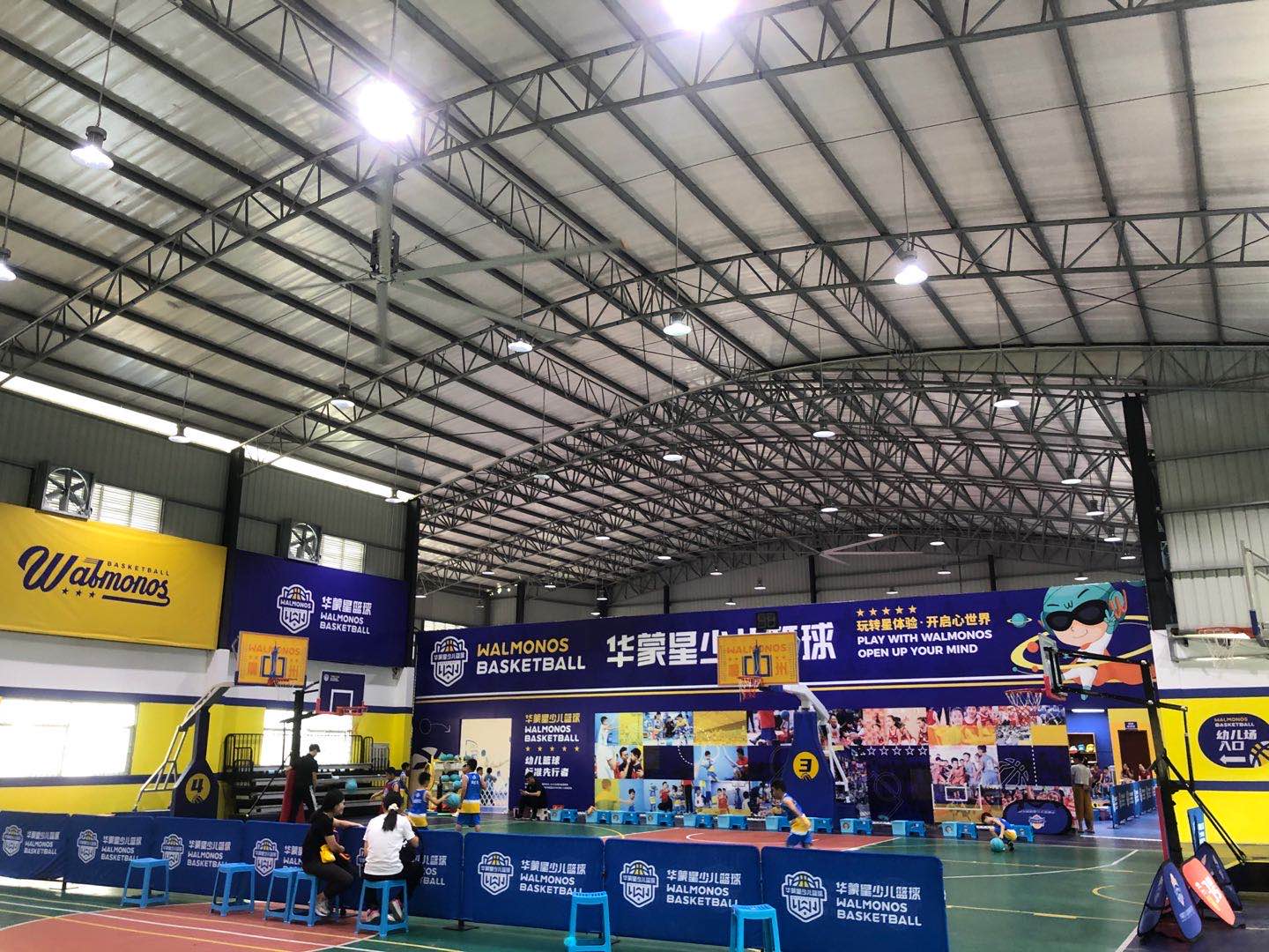 籃球館大風(fēng)扇