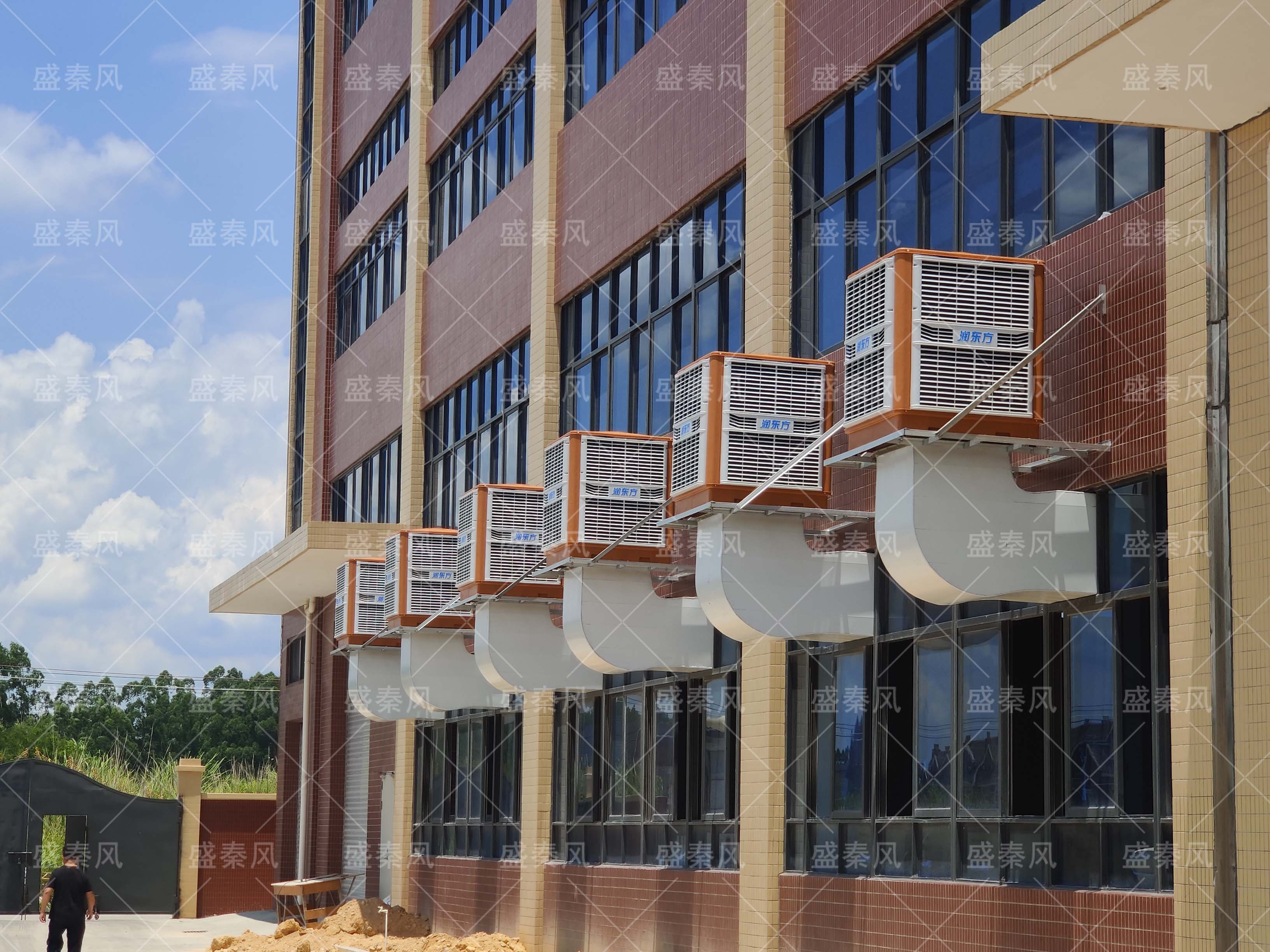 做廠房車間通風(fēng)降溫有