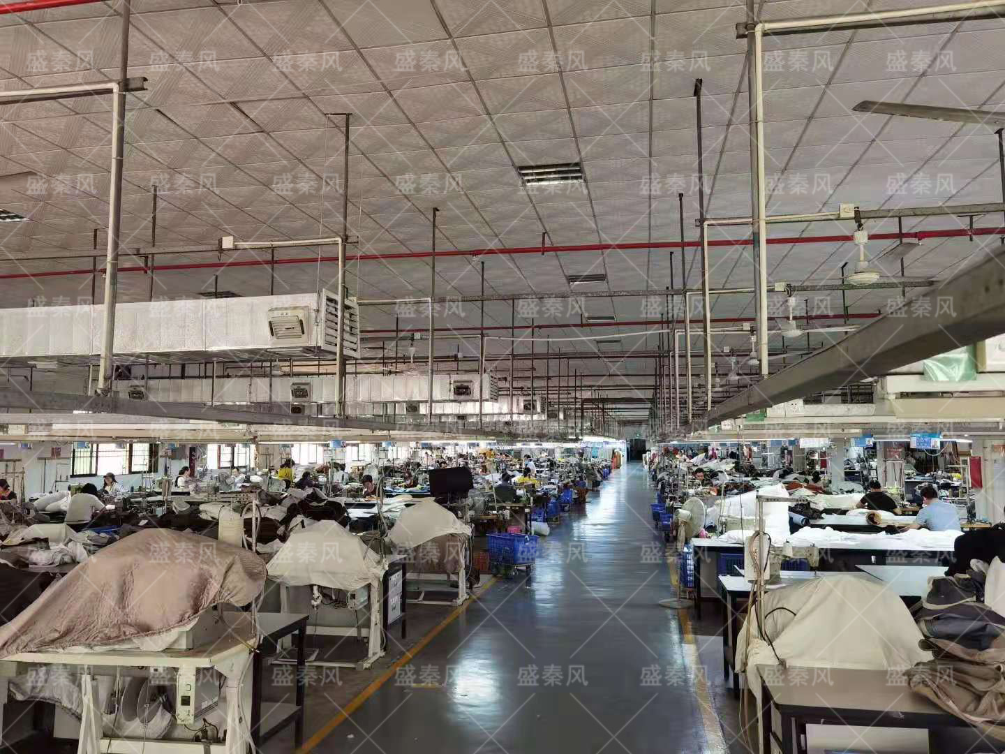 服裝廠車間怎么降溫通風(fēng)？且看制衣車間通風(fēng)降溫解決方案