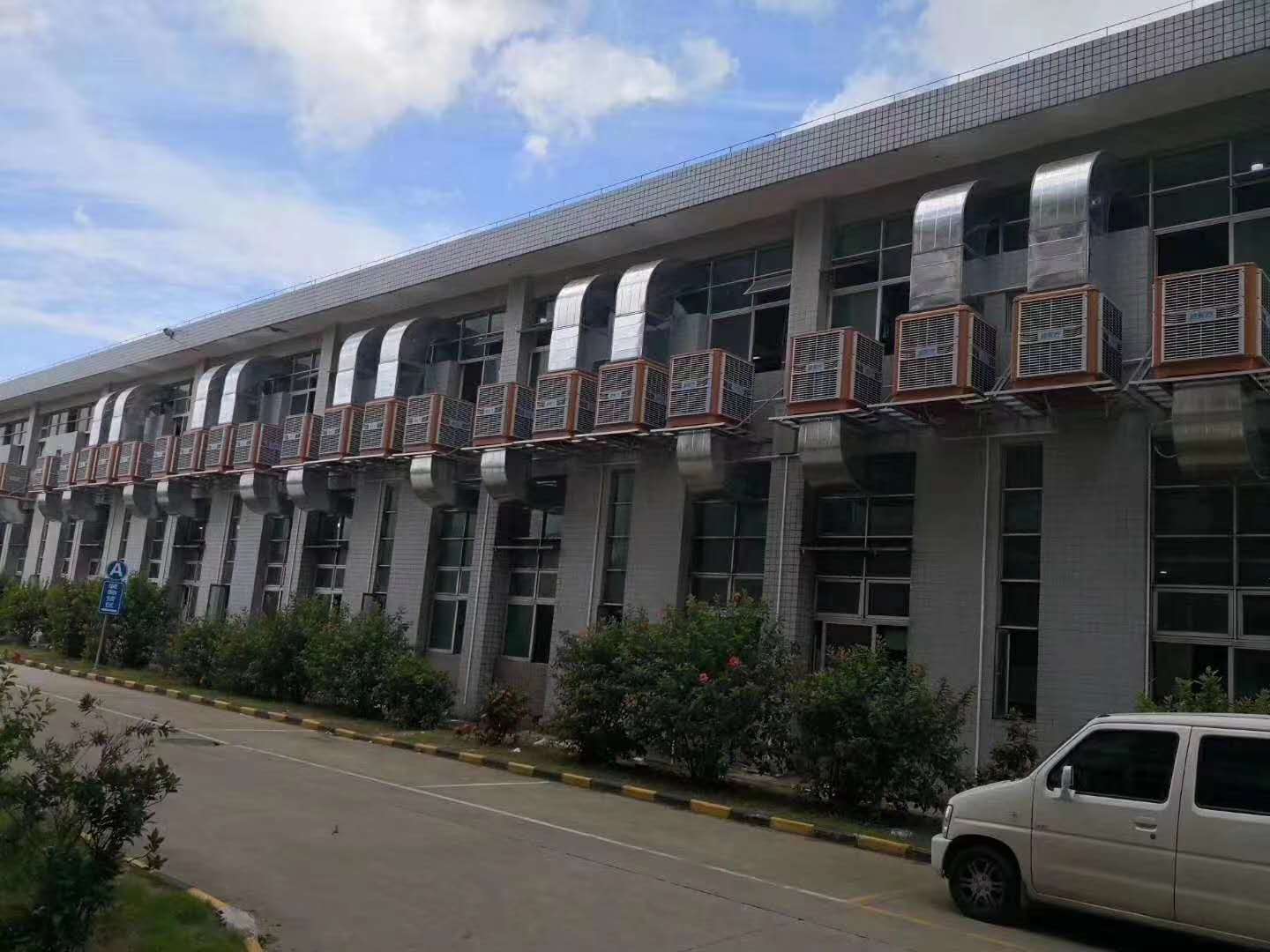 孝感某印刷廠環(huán)?？照{(diào)通風(fēng)降溫案例