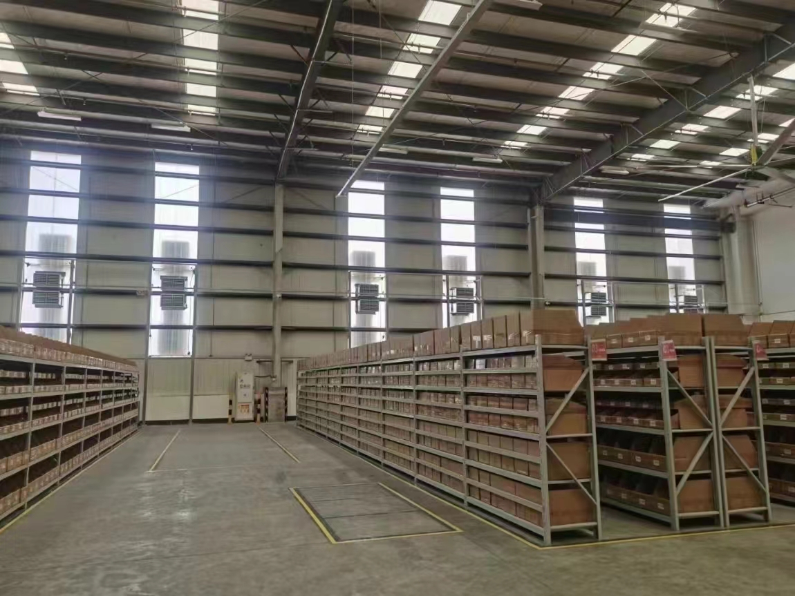 廠房降溫通風(fēng)選擇使用潤東方“扇機組合”有哪些優(yōu)勢？