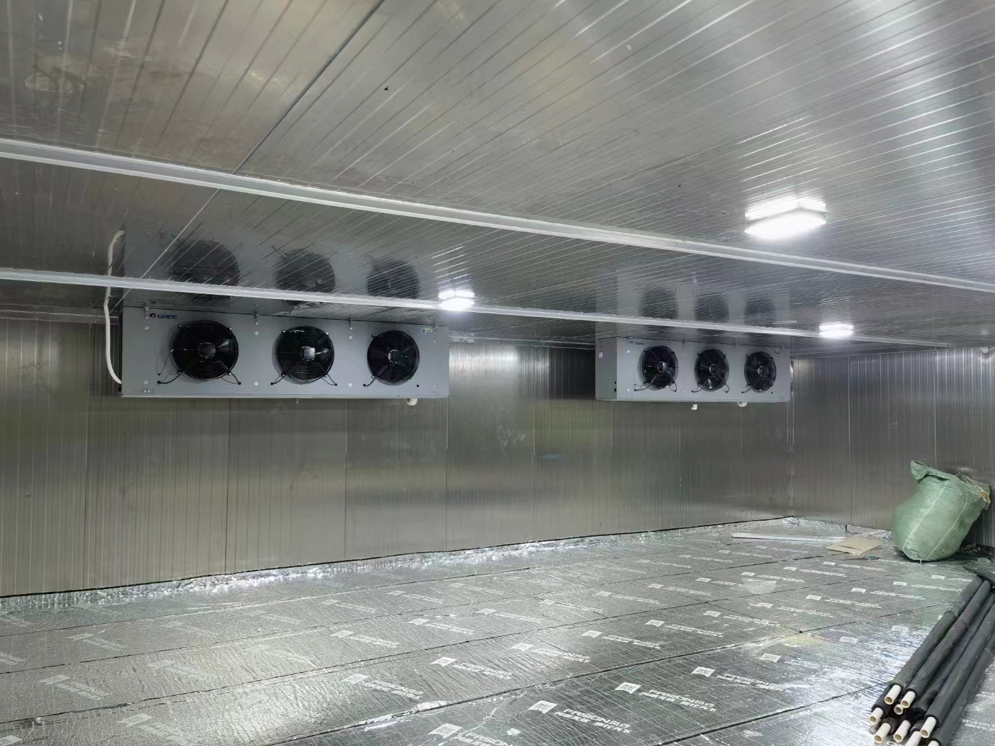 冷庫(kù)安裝設(shè)計(jì)有哪些注意事項(xiàng)？這些方面必須要知道