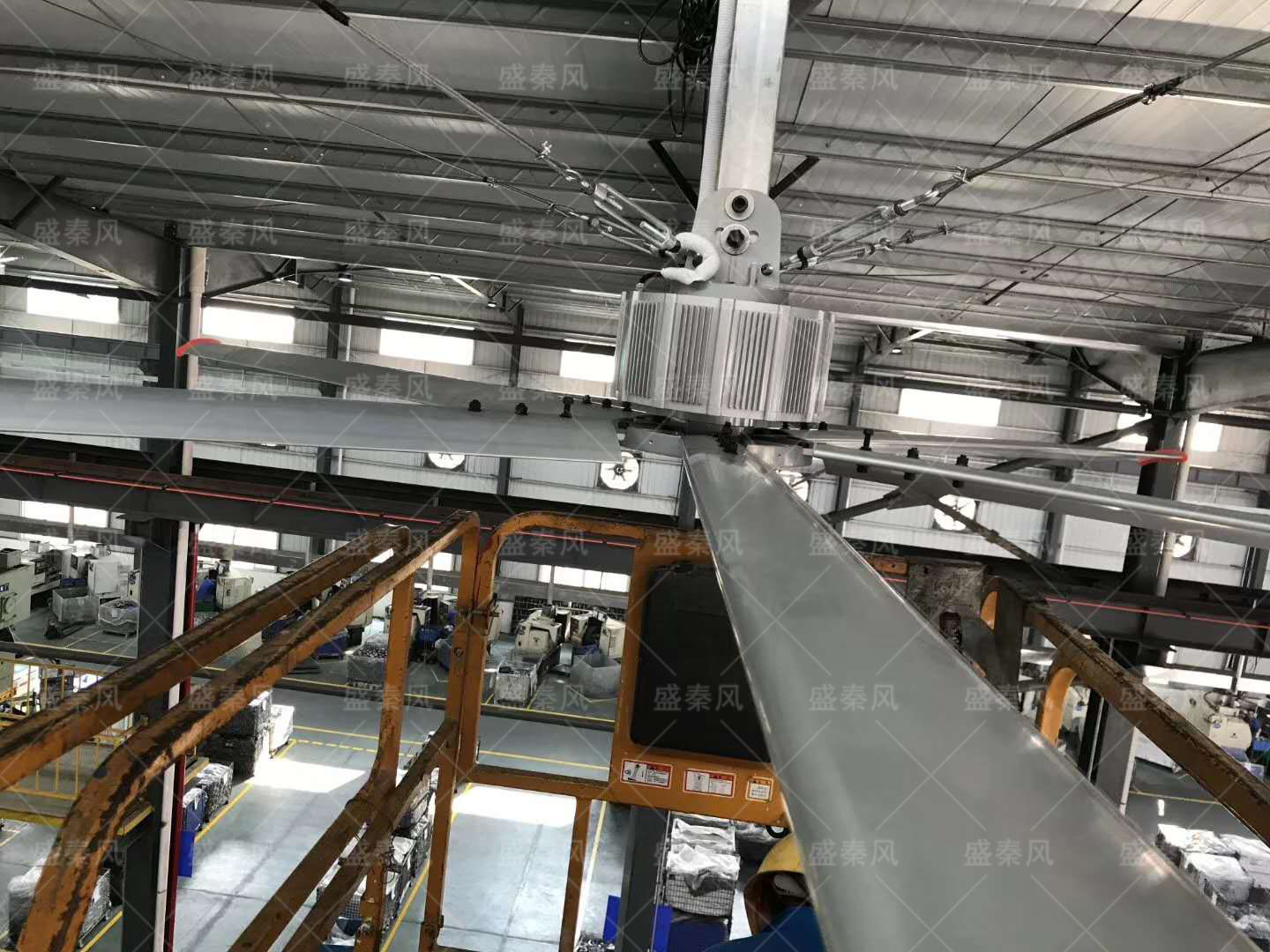 廠房車間工業(yè)風(fēng)扇能節(jié)能減耗嗎？武漢工業(yè)吊扇廠家解說(shuō)