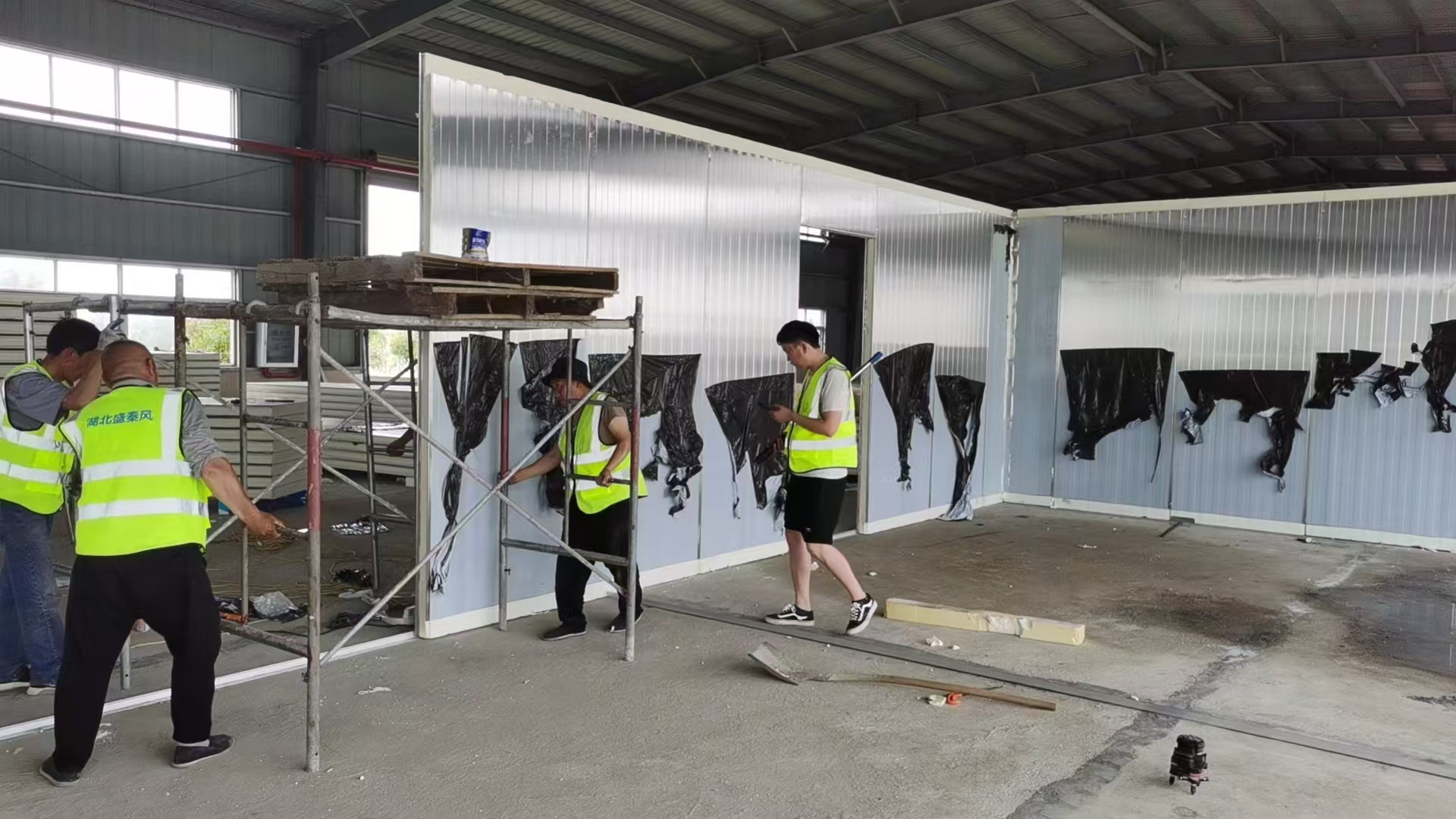 建造一個(gè)冷庫(kù)的費(fèi)用多少？建冷庫(kù)需要先了解這些