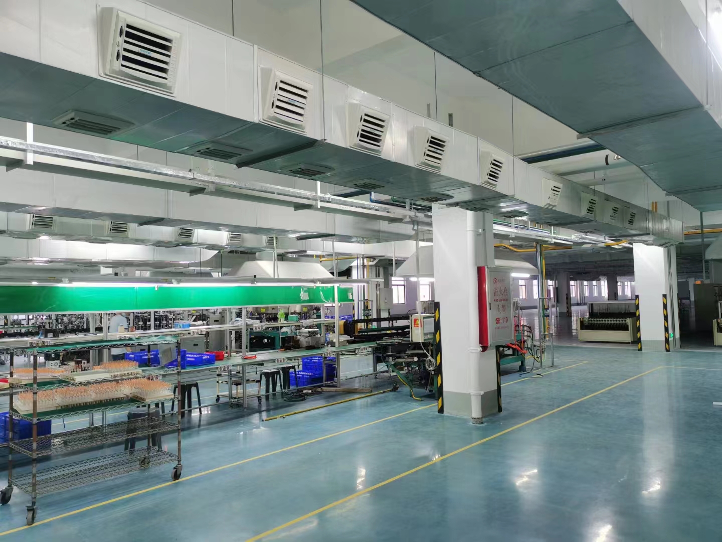 炎炎夏日大型廠房車間降溫通風(fēng)的兩種降溫方法是什么？