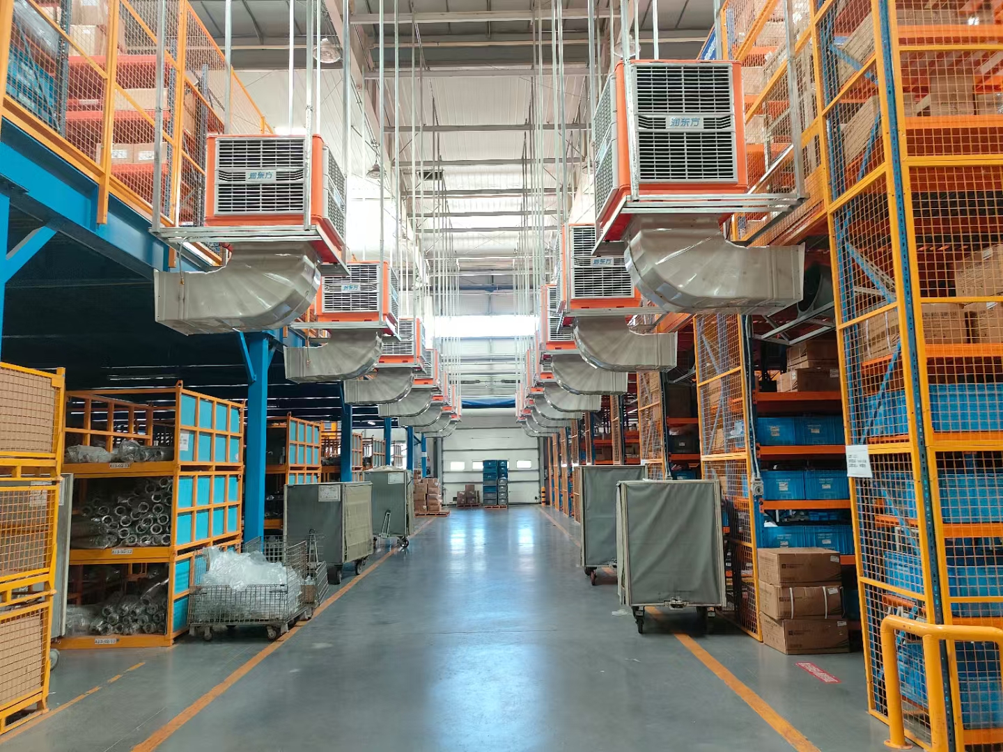 高大廠房降溫通風(fēng)潤東方冷風(fēng)機(jī)的特點(diǎn)與優(yōu)勢(shì)有哪些？